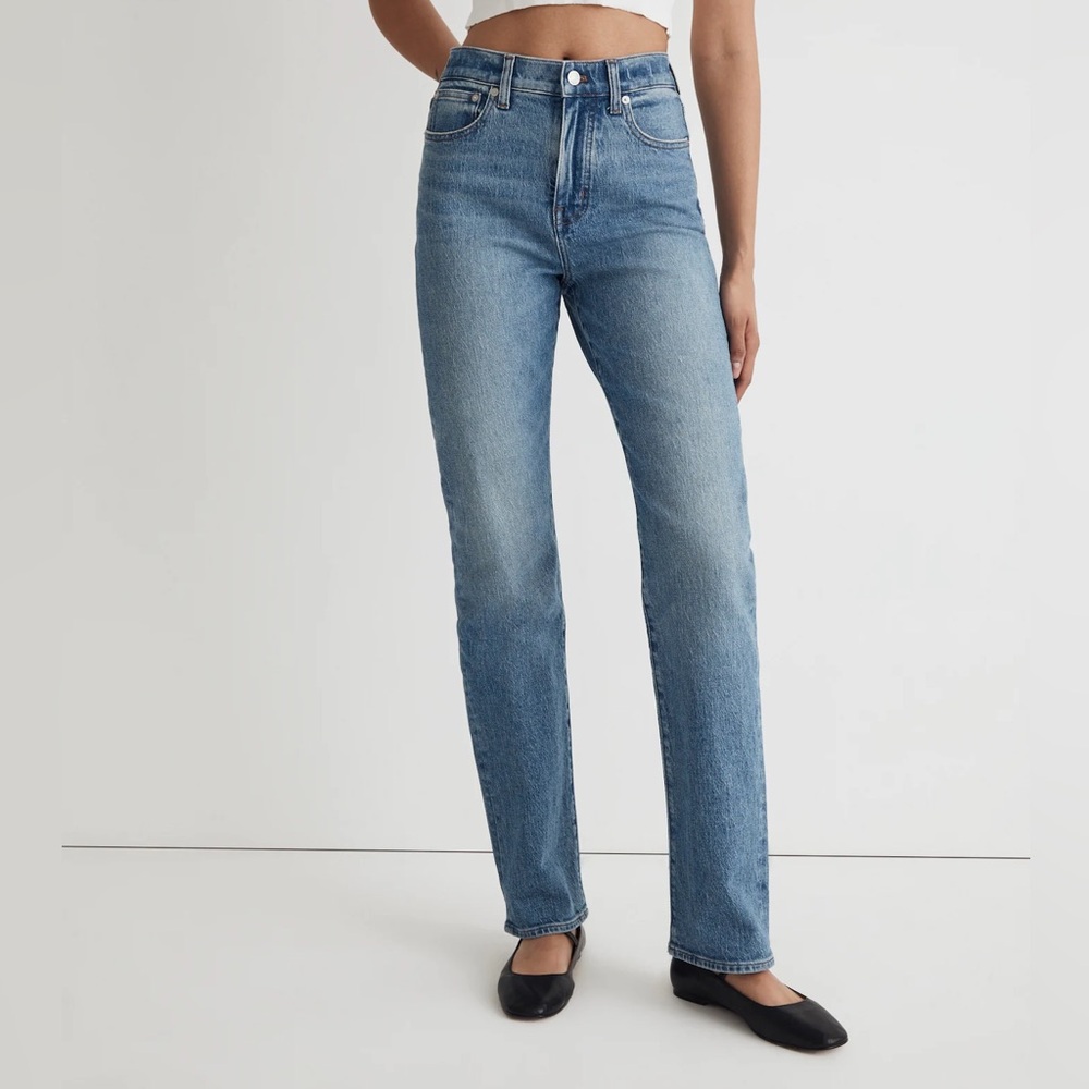 Madewell ‘90s Straight Ankle Jeans in Enmore